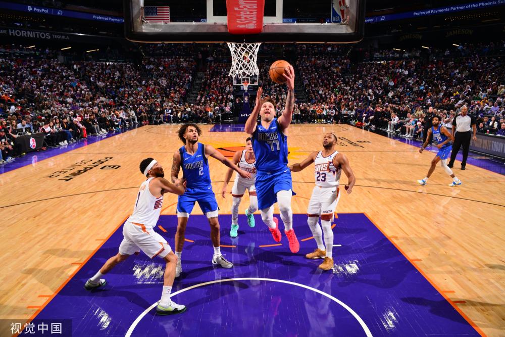 但湿滑赛道 但湿滑赛道