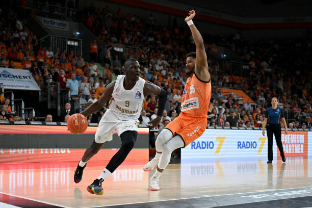 体育意大利杯：国米2-1逆转帕尔马 晋级八强